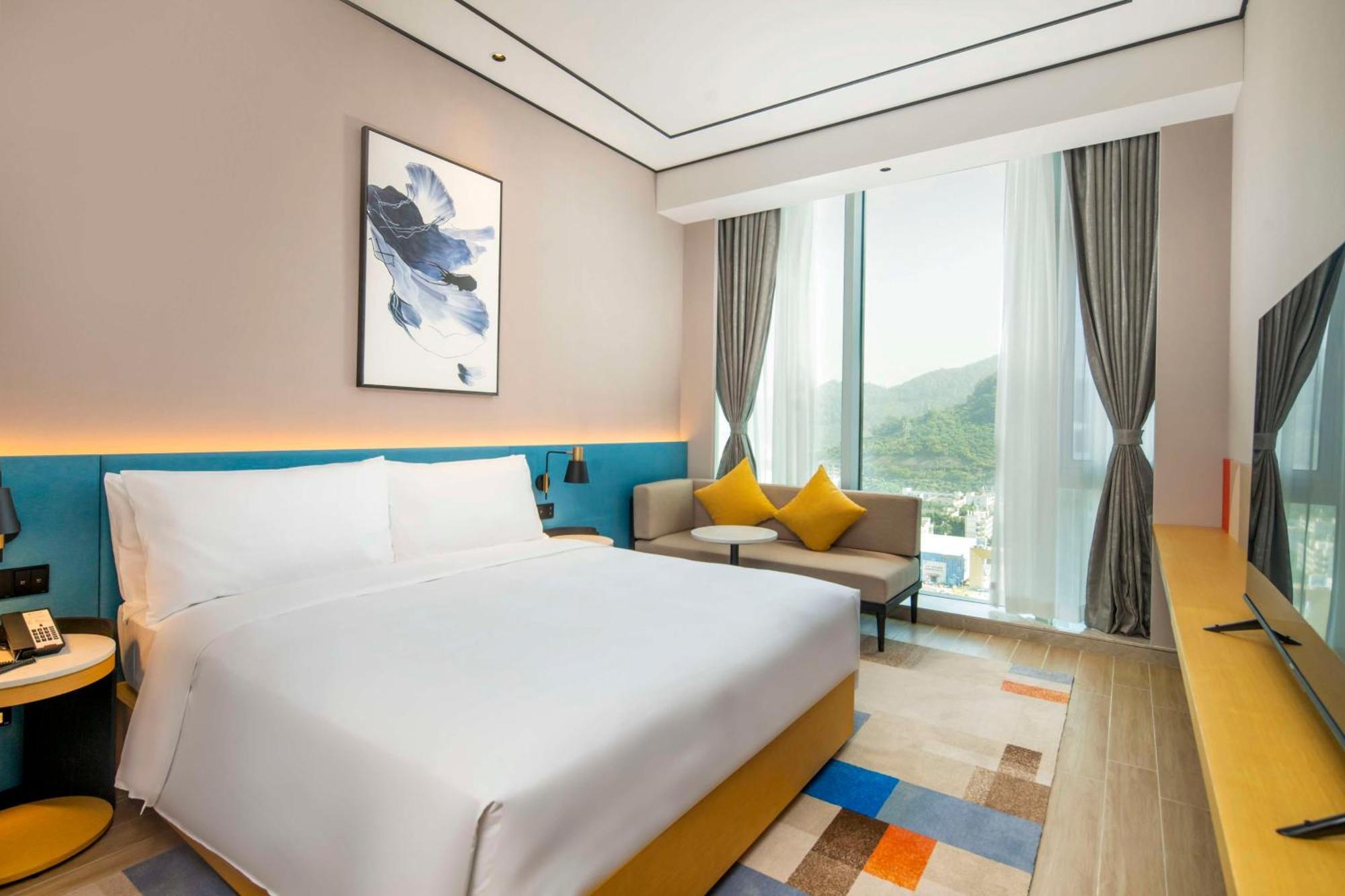 Hilton Garden Inn Shenzhen Airport,Enjoy 24-Hour One Way Free Delivery From Hotel To Shenzhen Baoan Airport On The Hour Extérieur photo