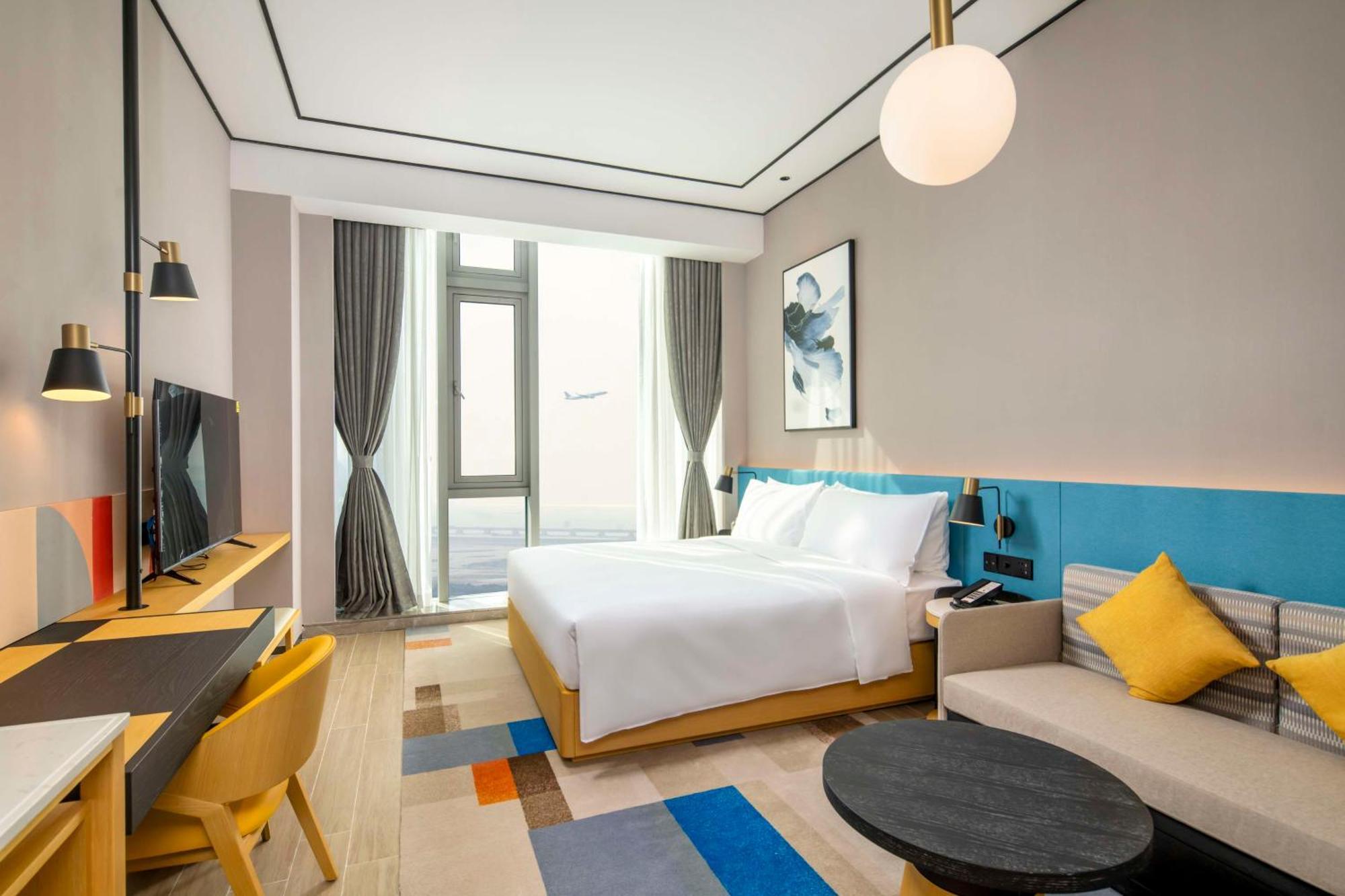 Hilton Garden Inn Shenzhen Airport,Enjoy 24-Hour One Way Free Delivery From Hotel To Shenzhen Baoan Airport On The Hour Extérieur photo