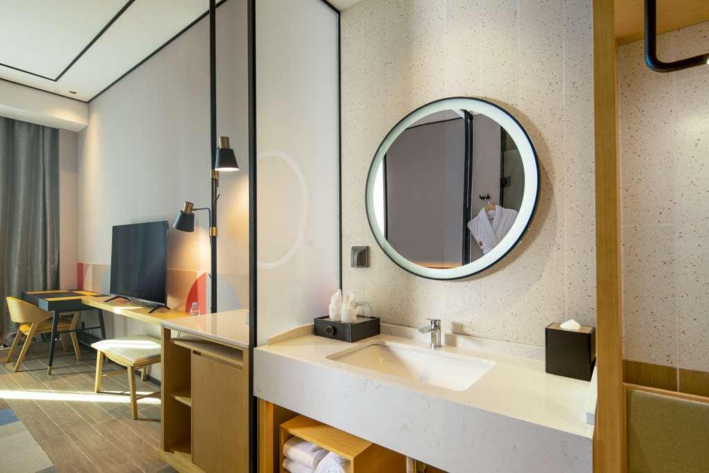 Hilton Garden Inn Shenzhen Airport,Enjoy 24-Hour One Way Free Delivery From Hotel To Shenzhen Baoan Airport On The Hour Chambre photo