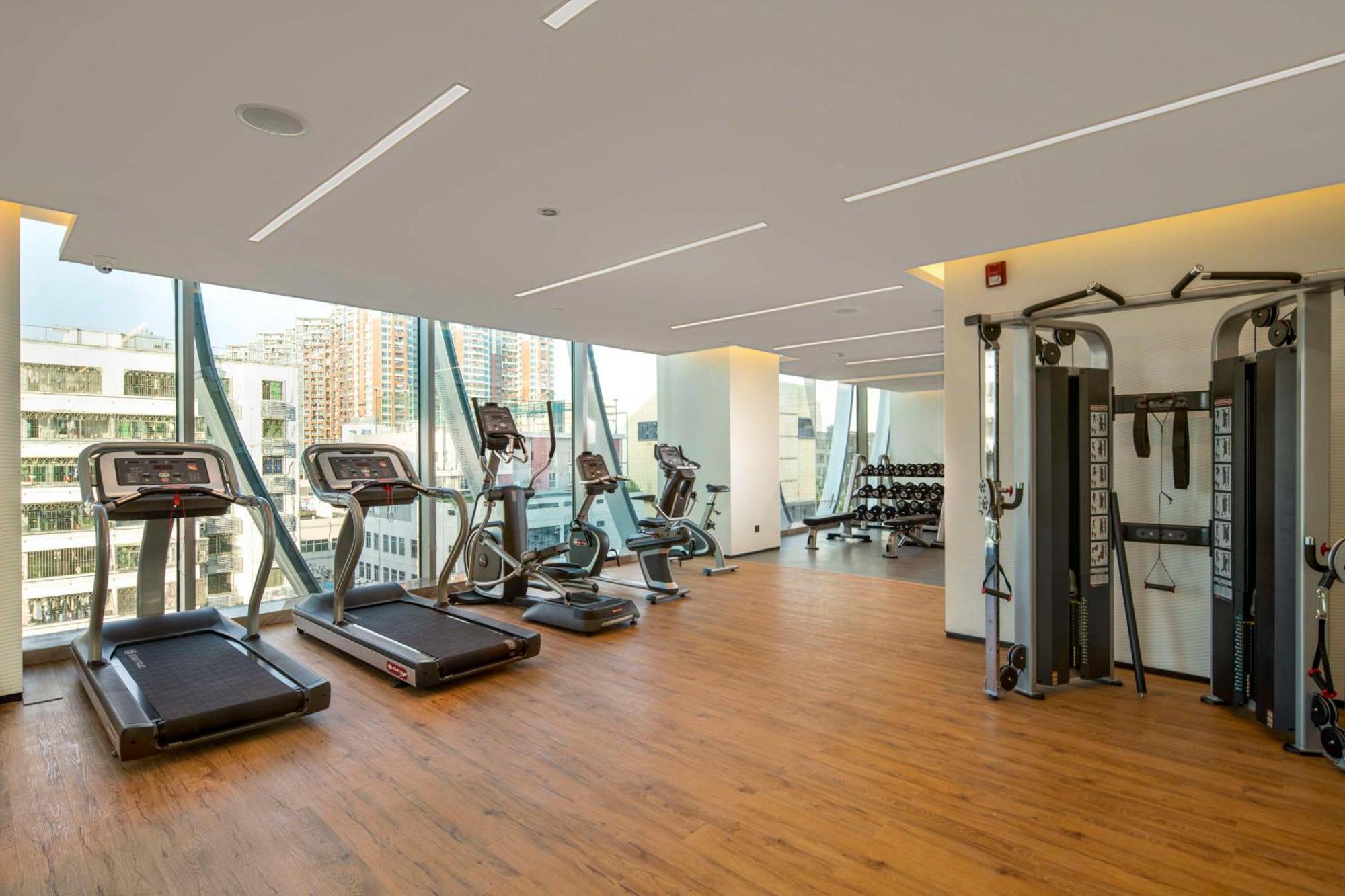 Hilton Garden Inn Shenzhen Airport,Enjoy 24-Hour One Way Free Delivery From Hotel To Shenzhen Baoan Airport On The Hour Extérieur photo